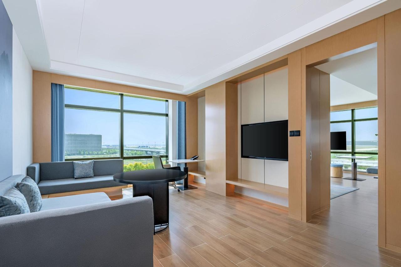 Готель Fairfield By Marriott Beijing Daxing Airport Екстер'єр фото